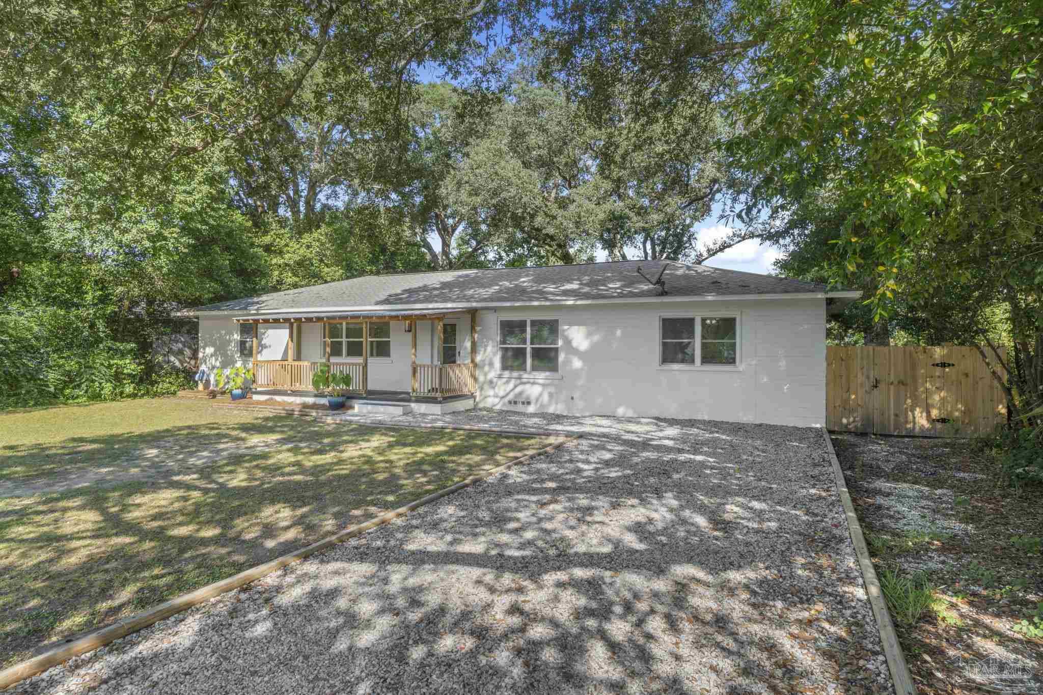14 Brandywine Road Pensacola, FL 32507 - Photo 10 of 43