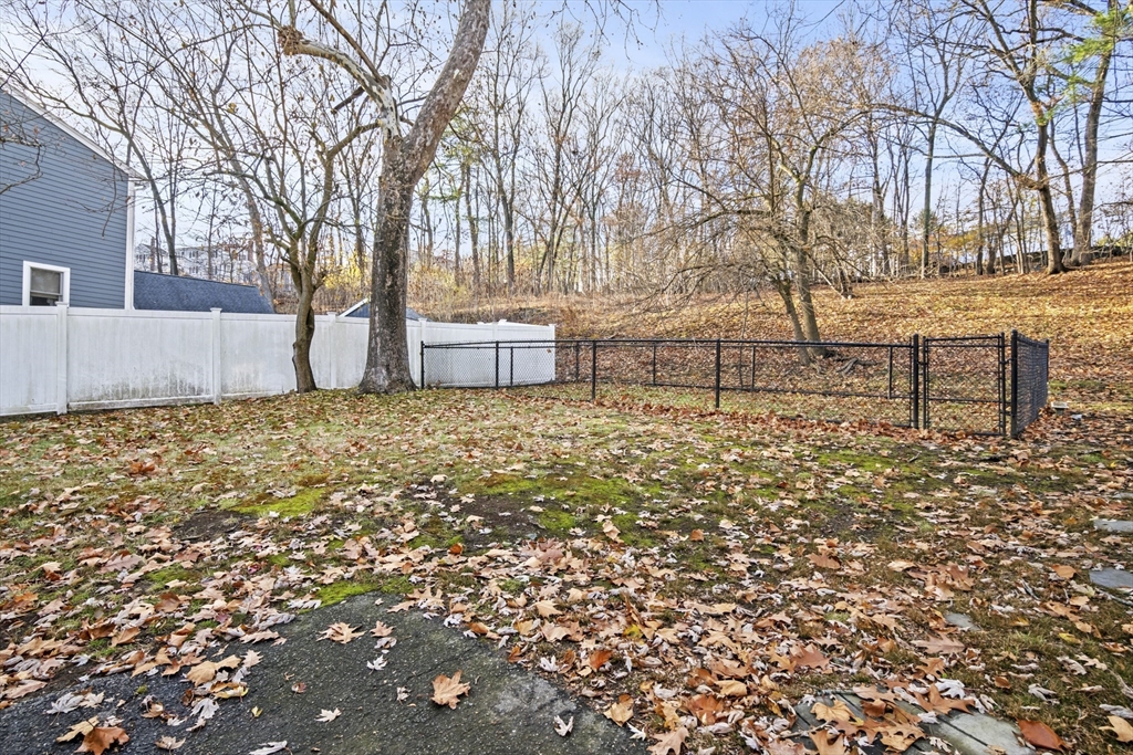 15 Crescent Road Woburn, MA 01801 - Photo 32 of 34 Gallery Image 32