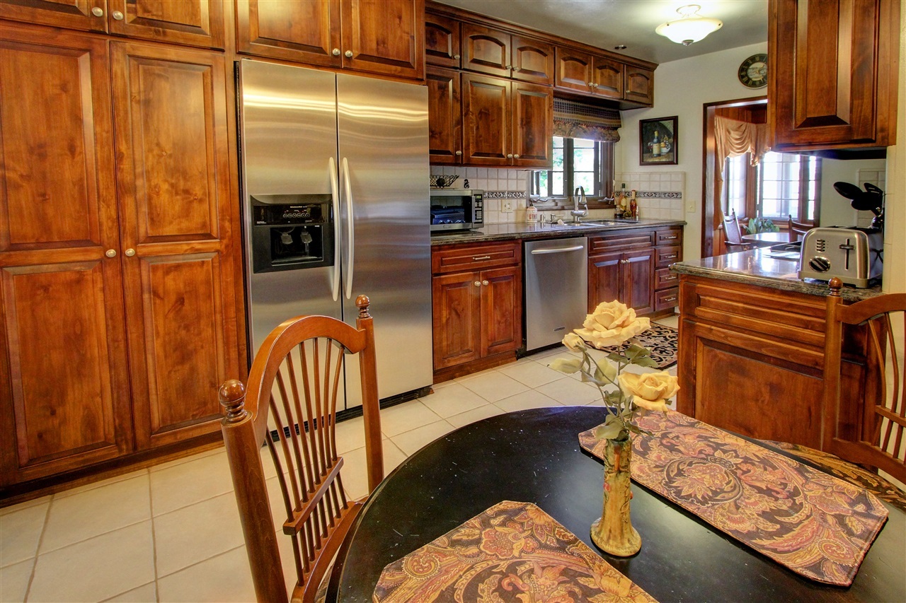 10629 Garden Way Spring Valley, CA 91978 - Photo 9 of 25