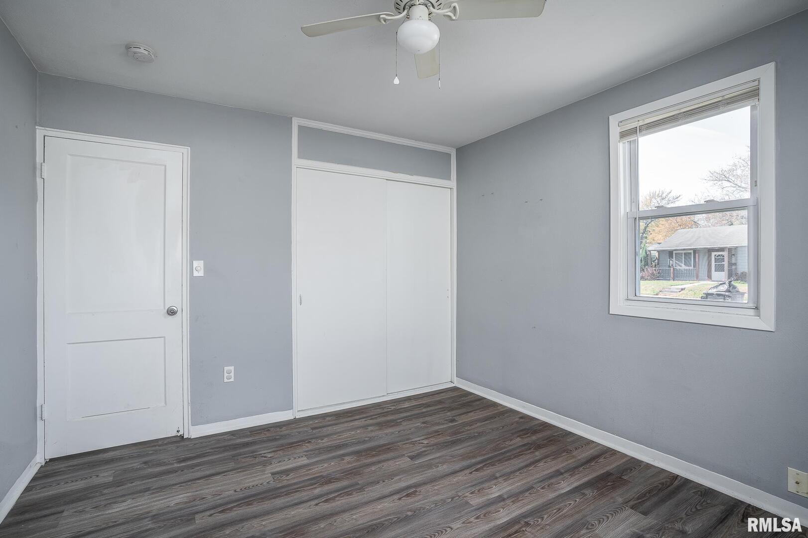 1310 39th Street Moline, IL 61265 - Photo 11 of 18