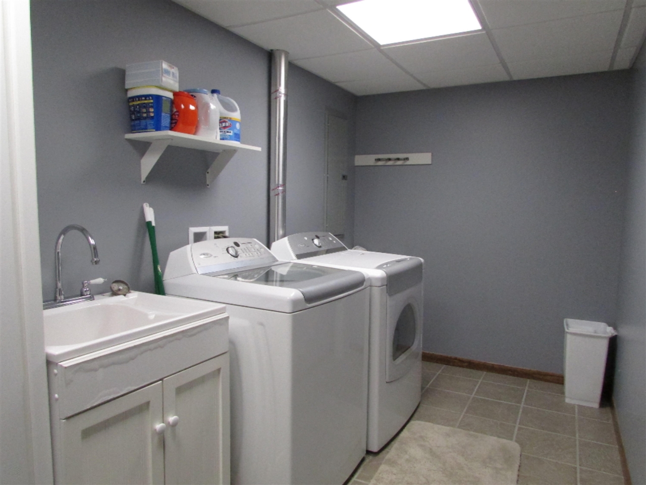 833 Shawnee Beach Road Bronson, MI 49028 - Photo 25 of 43