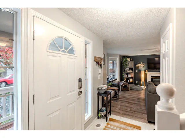 $625,000 | 14574 Southeast Lone Pine Drive, Clackamas, OR 97015