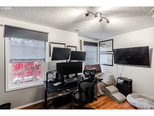 $625,000 | 14574 Southeast Lone Pine Drive, Clackamas, OR 97015