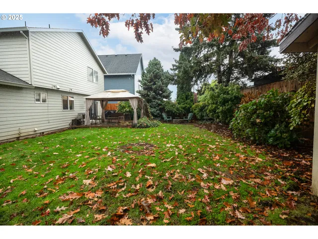 $625,000 | 14574 Southeast Lone Pine Drive, Clackamas, OR 97015