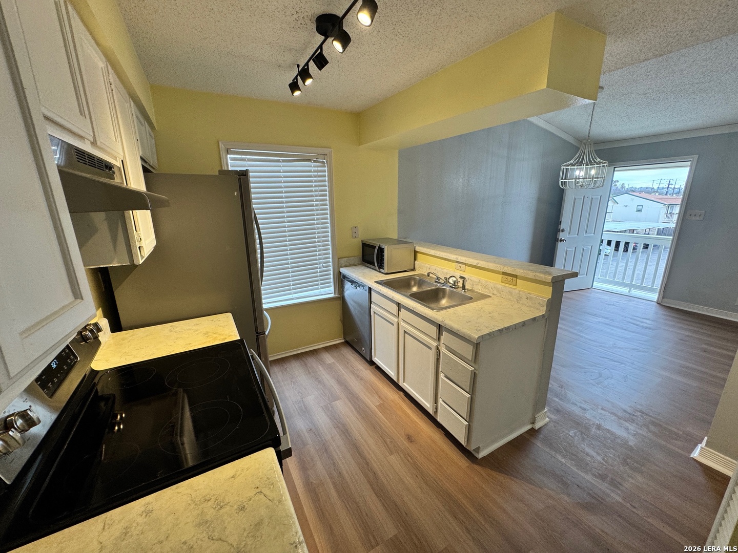 4949 Hamilton Wolfe Road, Unit 9201 San Antonio, TX 78229 - Photo 9 of 23