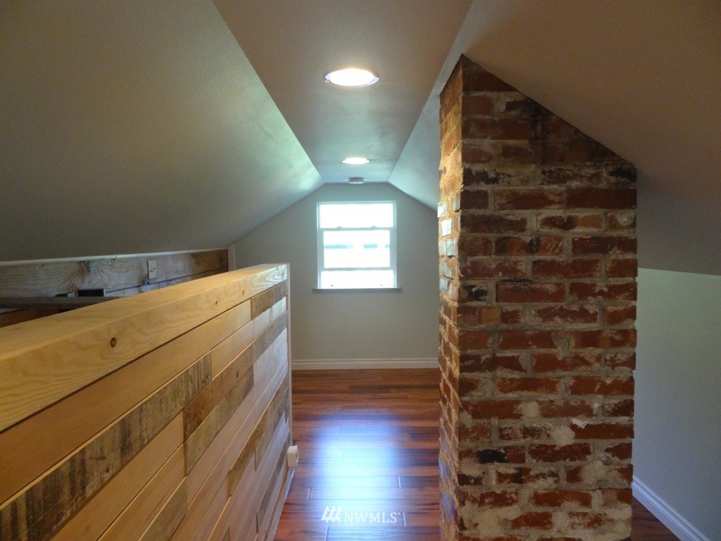 3334 Perry Avenue Bremerton, WA 98310 - Photo 20 of 25 Gallery Image 20