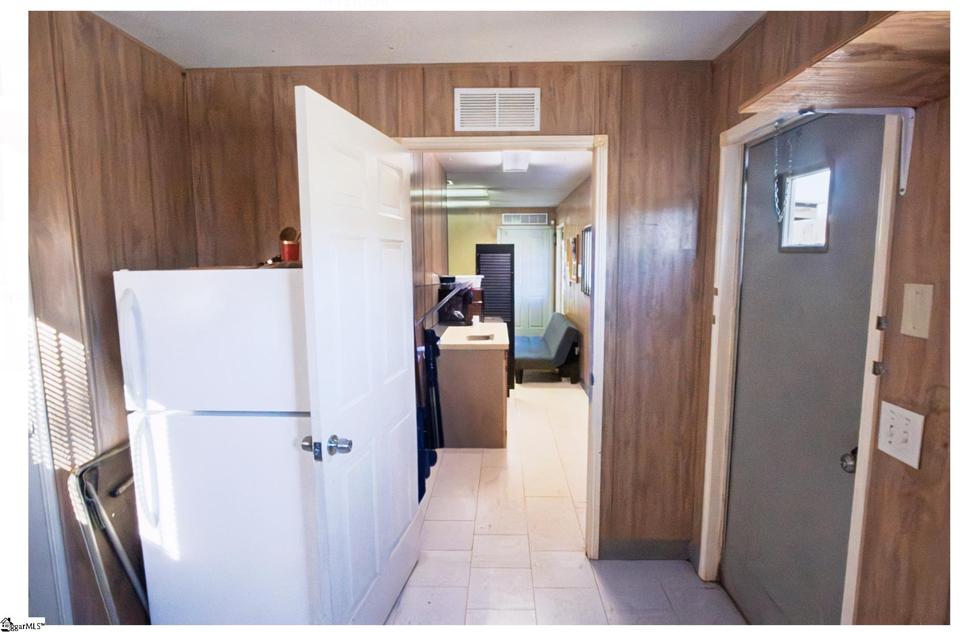 207 Manley Drive Anderson, SC 29626 - Photo 13 of 14