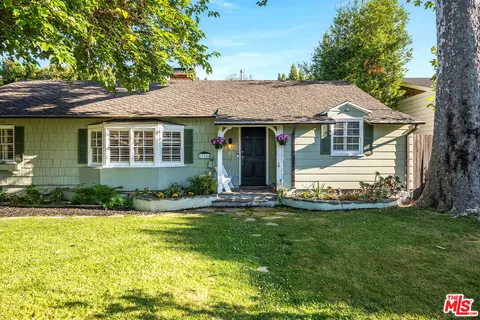 $1,995,000 | 11146 Valley Spring Lane, Studio City, CA 91602