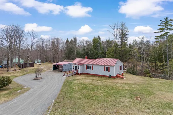 $250,000 | 243 Centre Street, Sullivan, NH 03445
