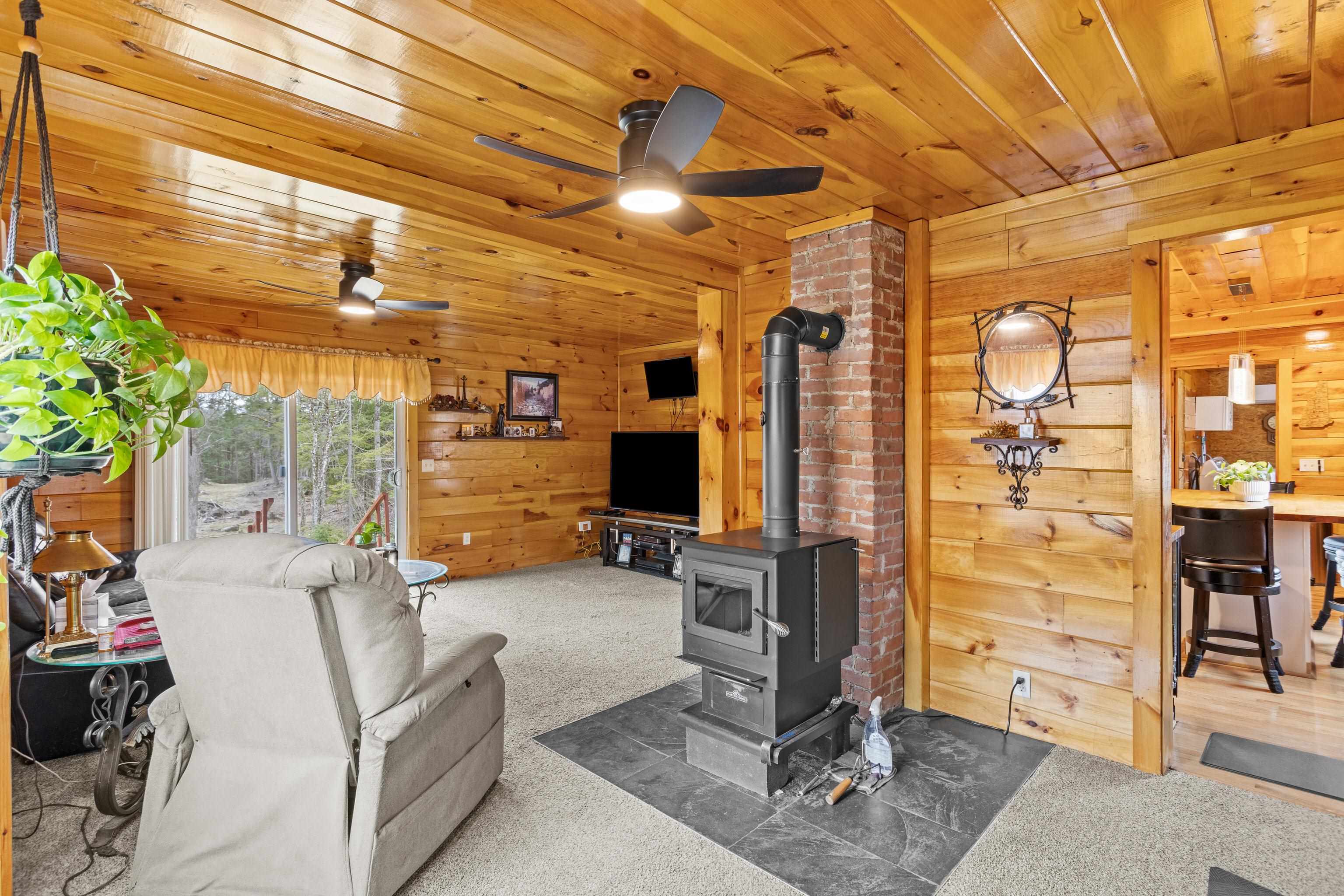 243 Centre Street Sullivan, NH 03445 - Photo 14 of 35