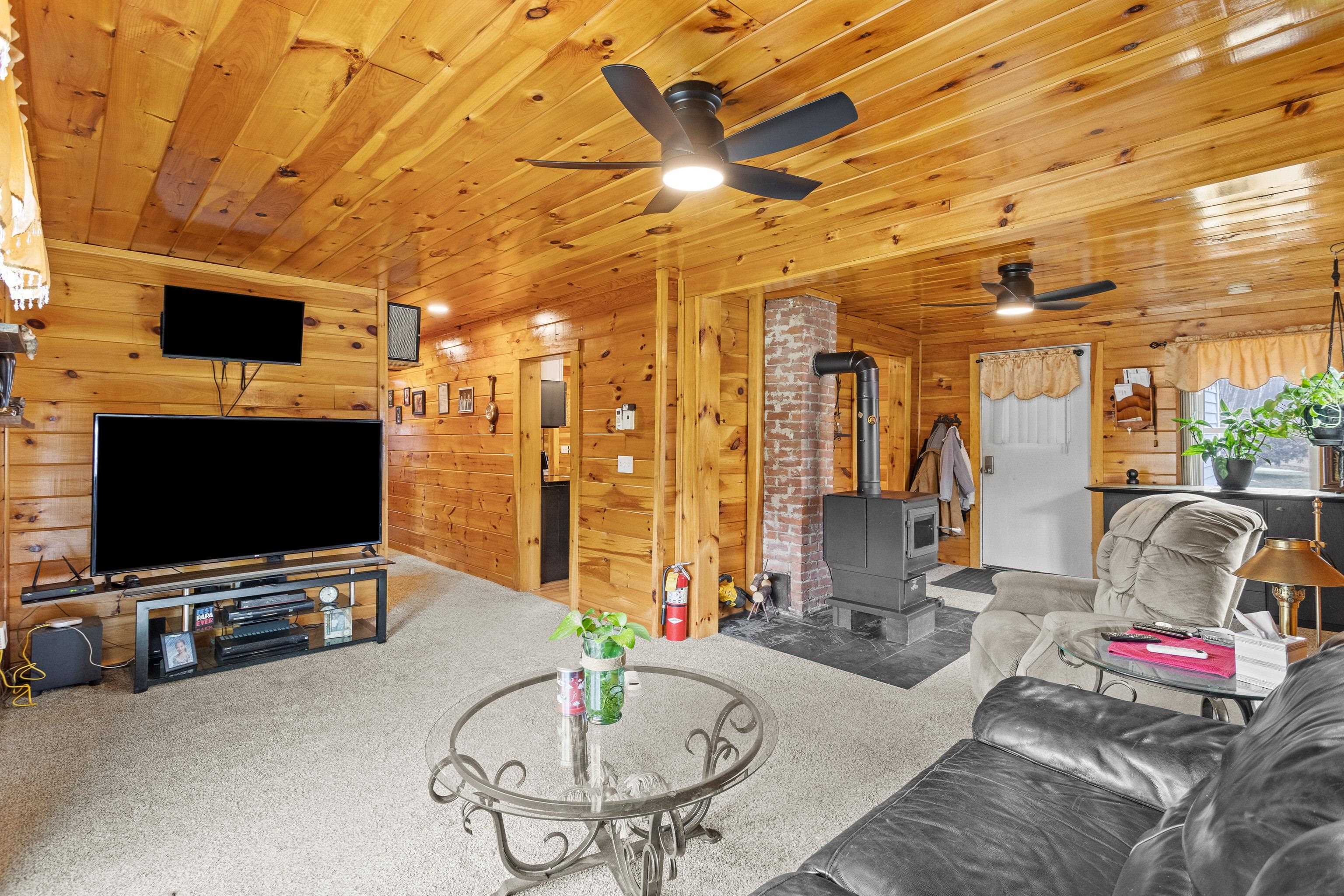 243 Centre Street Sullivan, NH 03445 - Photo 17 of 35