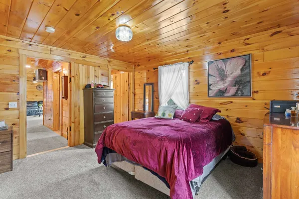 $250,000 | 243 Centre Street, Sullivan, NH 03445