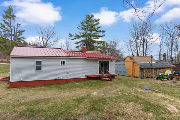 $250,000 | 243 Centre Street, Sullivan, NH 03445