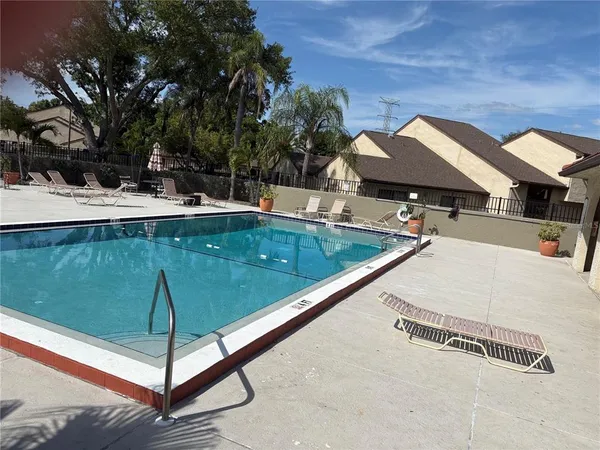 $1,500 | 6262 142nd Avenue North, Unit 804, Clearwater, FL 33760