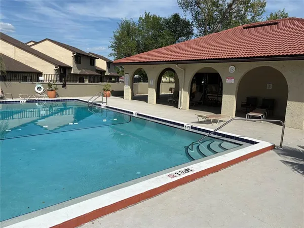 $1,500 | 6262 142nd Avenue North, Unit 804, Clearwater, FL 33760