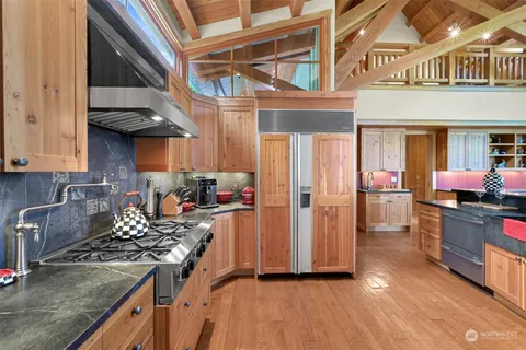 $4,495,000 | 8432 Pointe Road North, Blaine, WA 98230