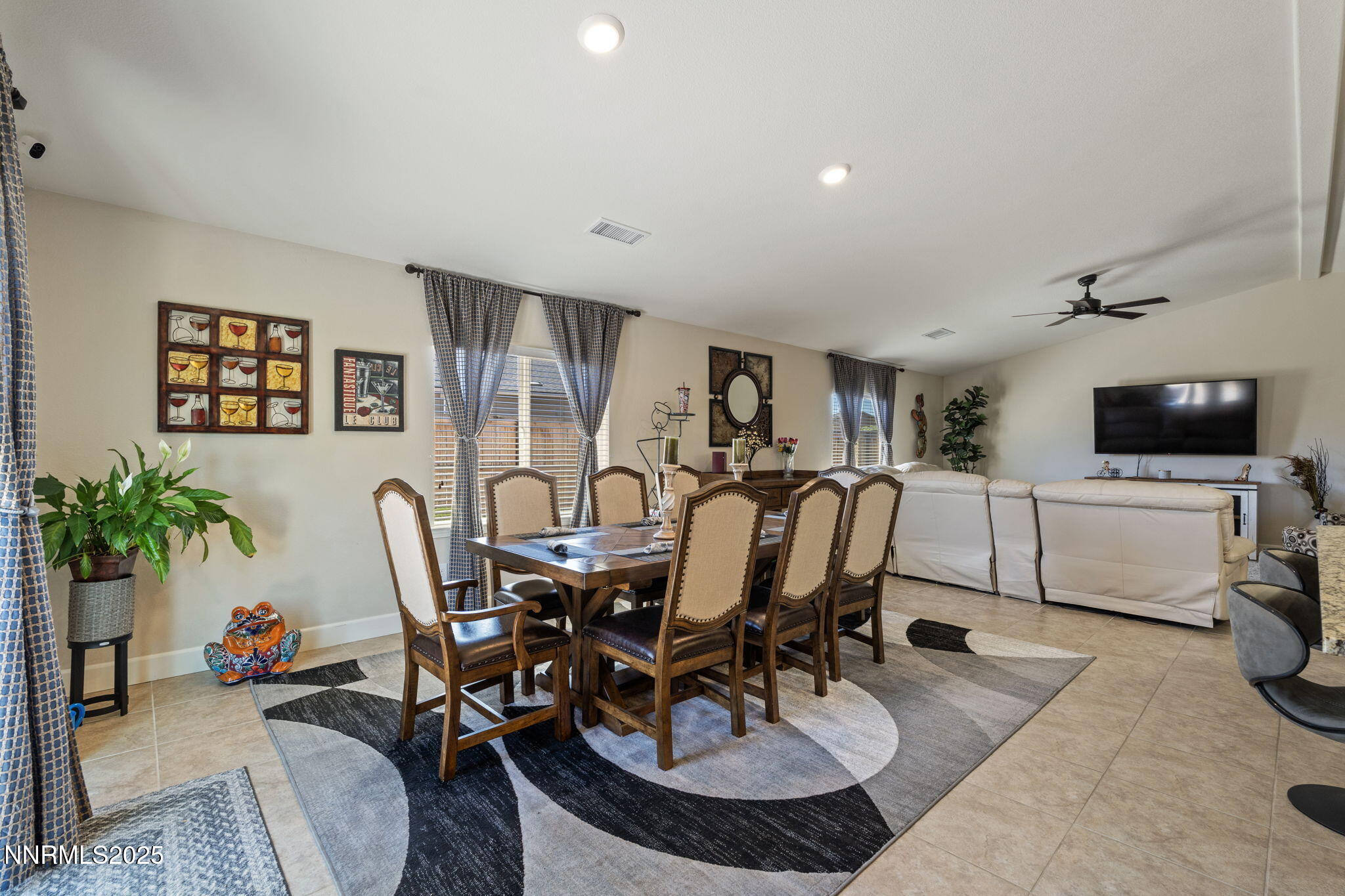7240 Rutherford Drive Reno, NV 89506 - Photo 12 of 37 Rutherford 17