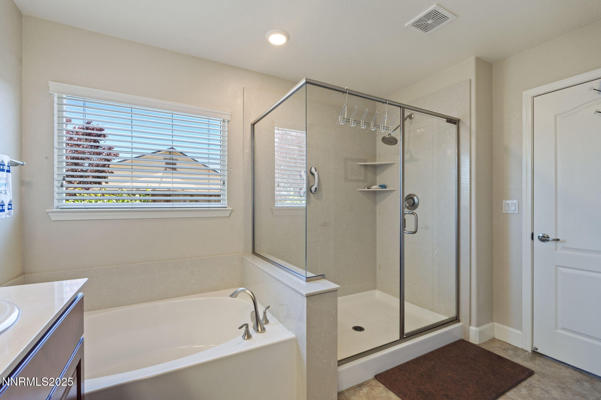 7240 Rutherford Drive Reno, NV 89506 - Photo 23 of 37 Rutherford 29