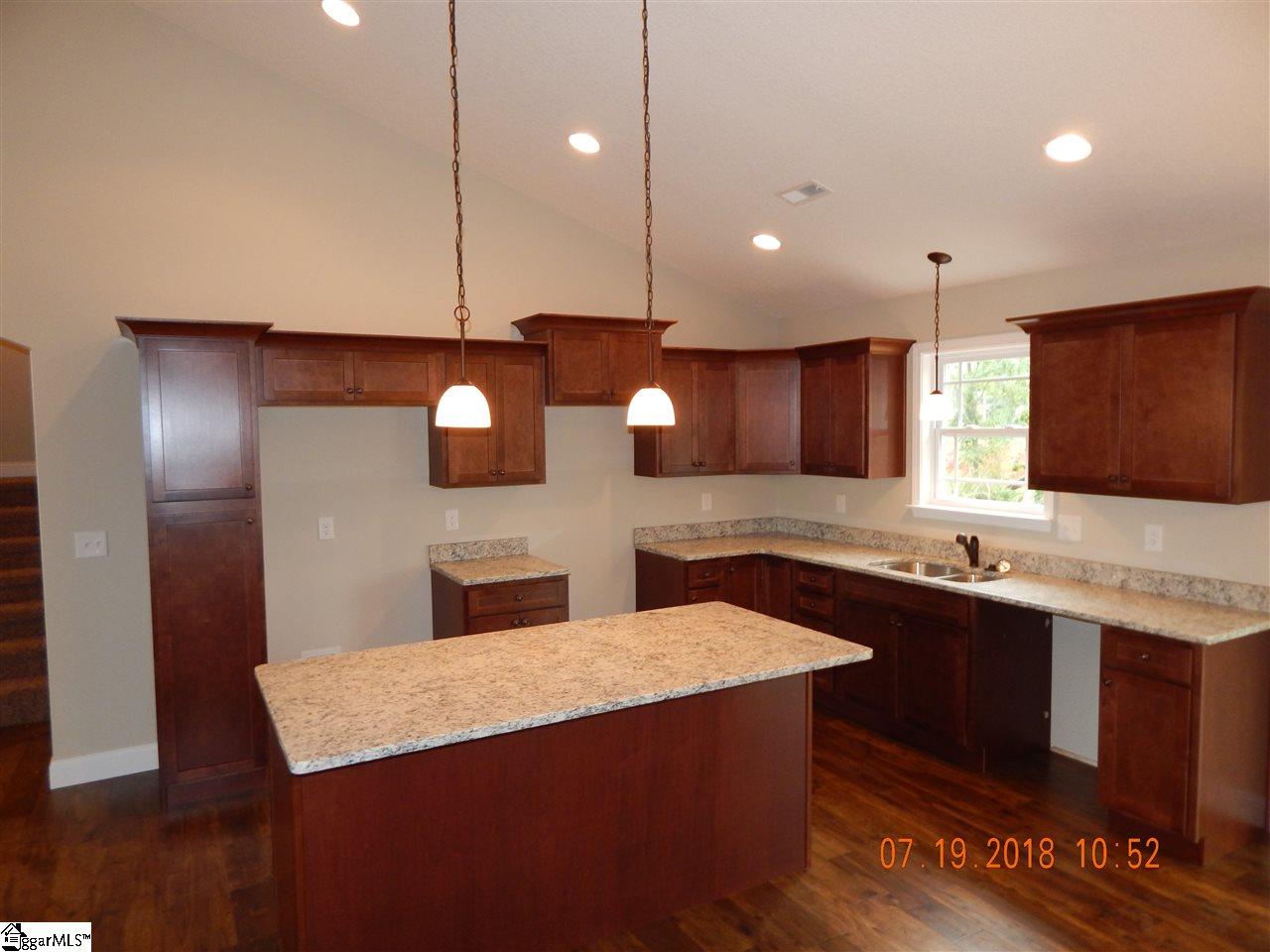 1581 Ballenger Road, Unit 4 Wellford, SC 29385 - Photo 4 of 22