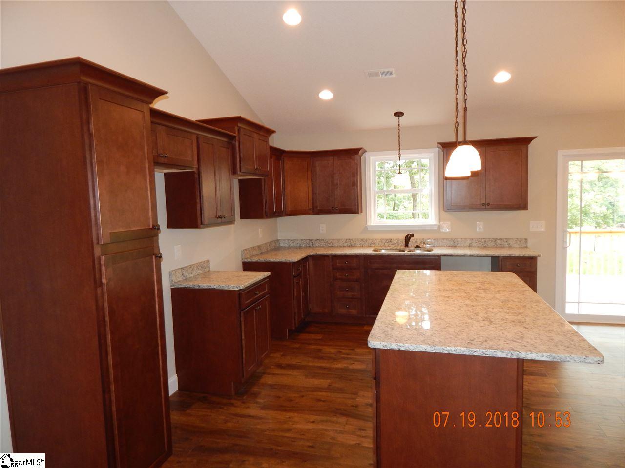 1581 Ballenger Road, Unit 4 Wellford, SC 29385 - Photo 9 of 22