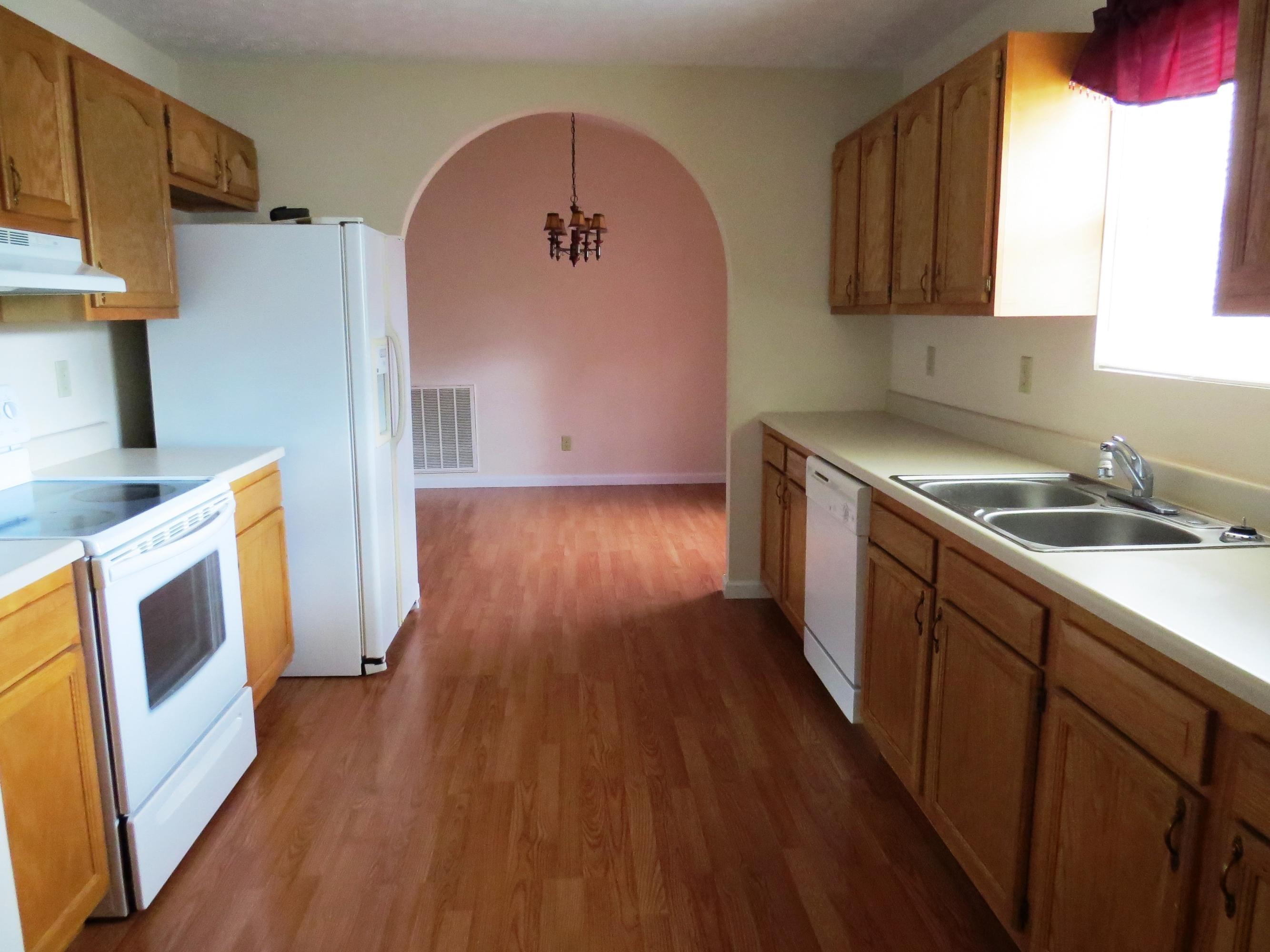 155 West Mountain View Road Corryton, TN 37721 - Photo 12 of 29 Check this Lovely Kitchen Out