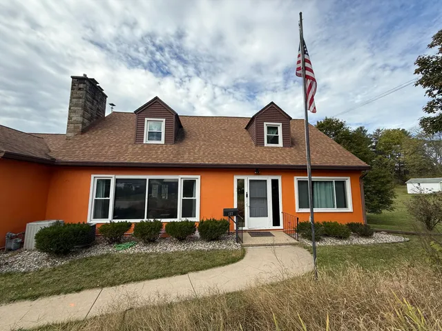 $214,900 | 137 Dunning Avenue, Battle Creek, MI 49037