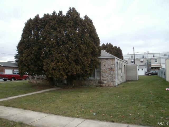 1127 Ridge Avenue Allentown, PA 18102 - Photo 1 of 1 Gallery Image 1