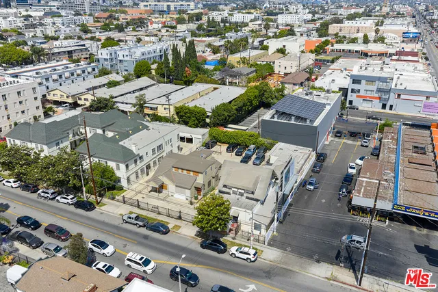$1,495,000 | 1116 North Gower Street, Los Angeles, CA 90038