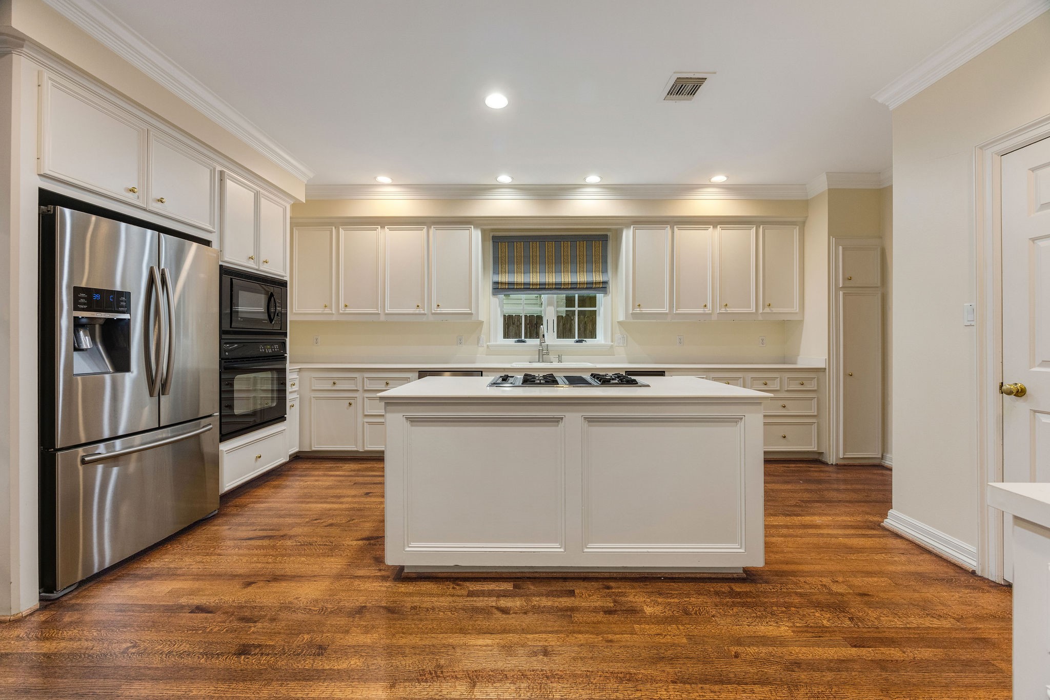 3216 Rice Boulevard West University Place, TX 77005 - Photo 11 of 49