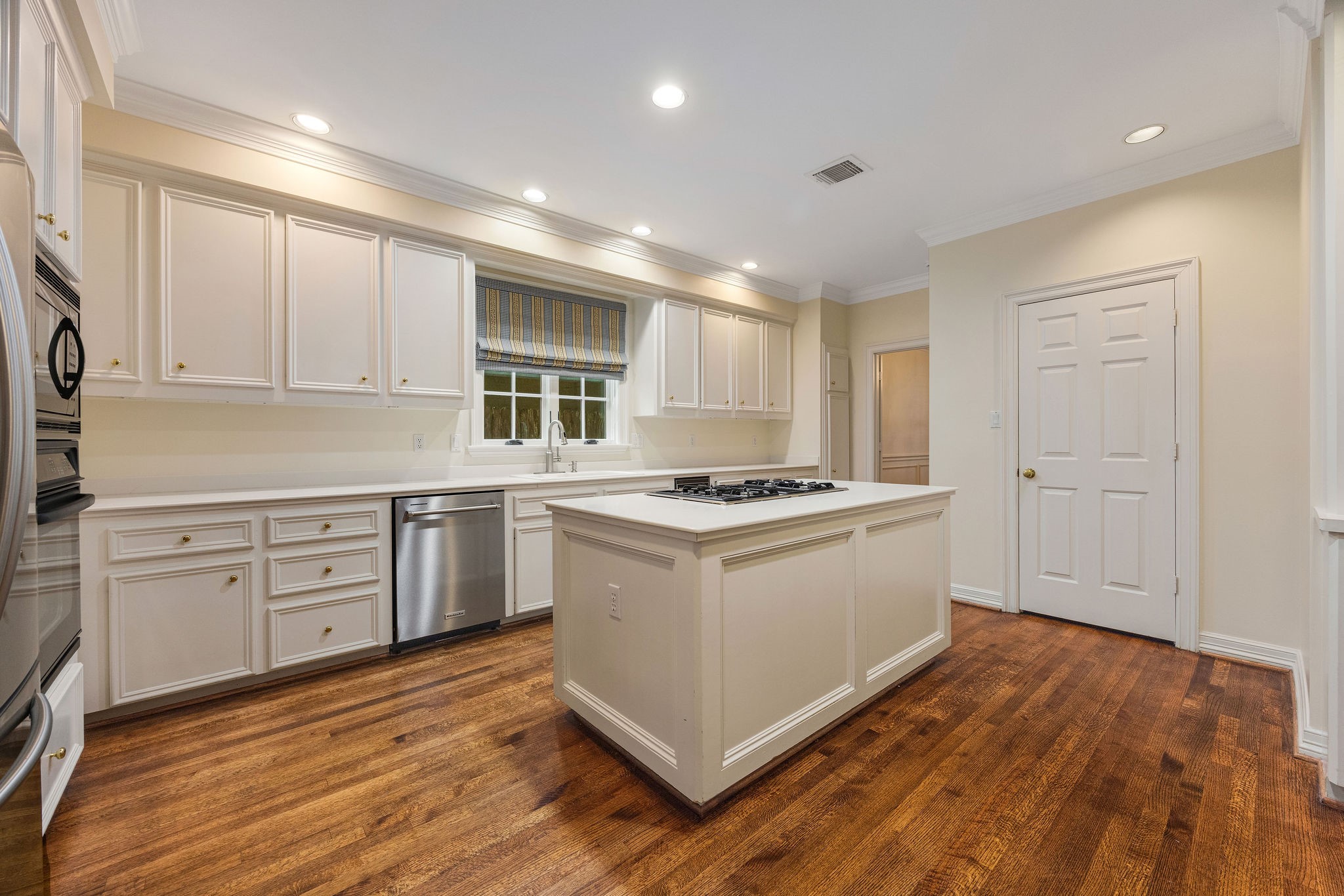 3216 Rice Boulevard West University Place, TX 77005 - Photo 12 of 49