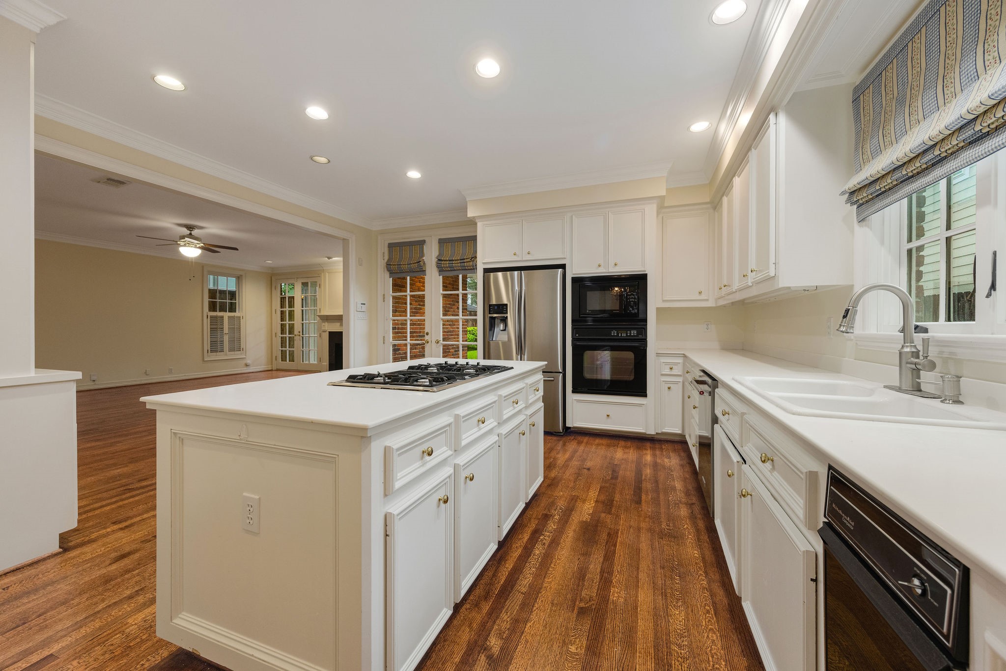 3216 Rice Boulevard West University Place, TX 77005 - Photo 16 of 49