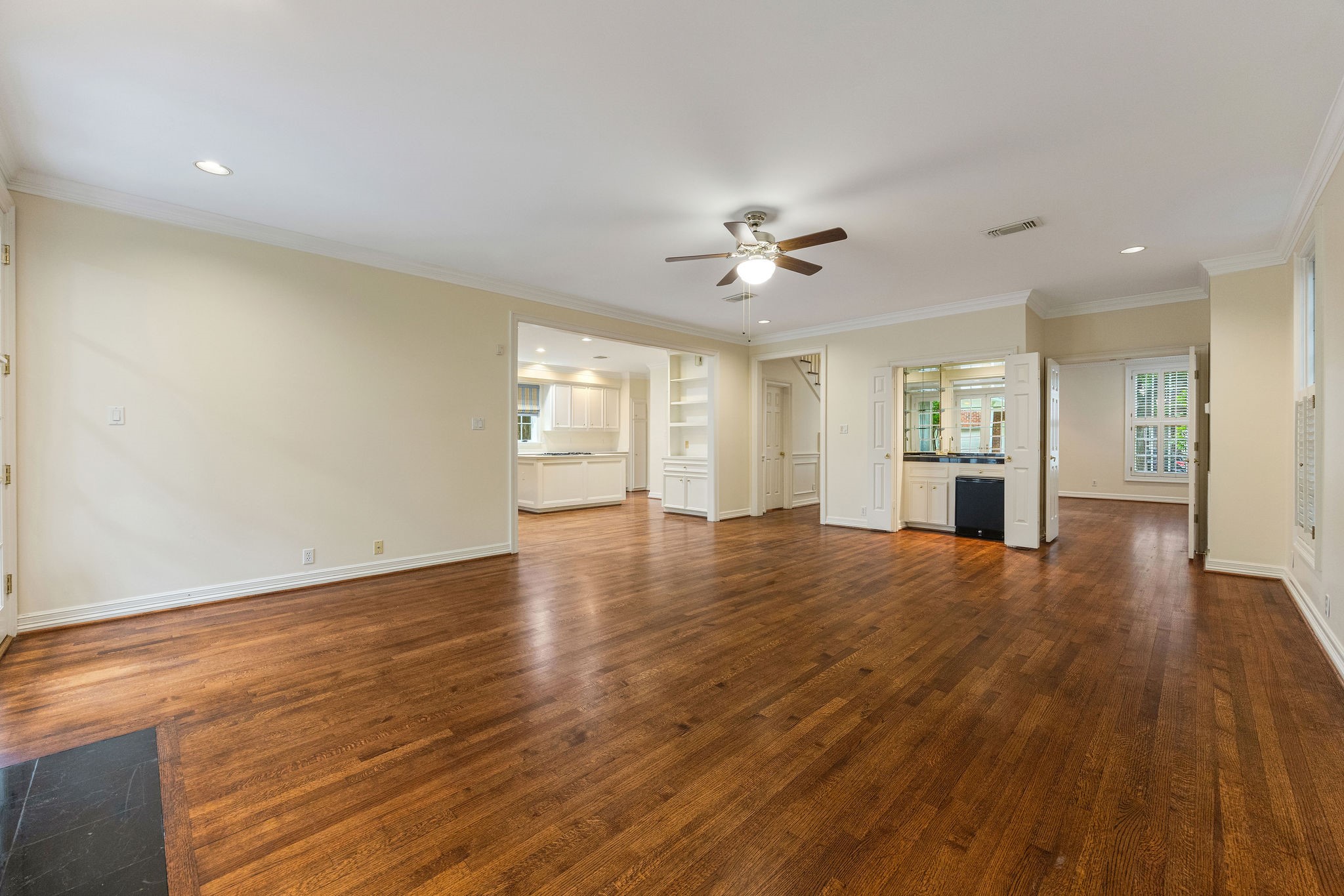 3216 Rice Boulevard West University Place, TX 77005 - Photo 22 of 49