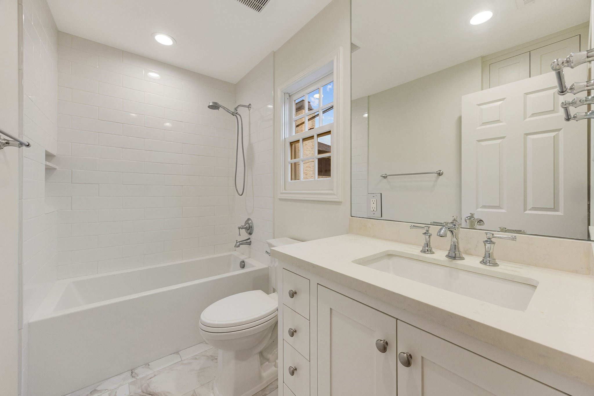 3216 Rice Boulevard West University Place, TX 77005 - Photo 38 of 49