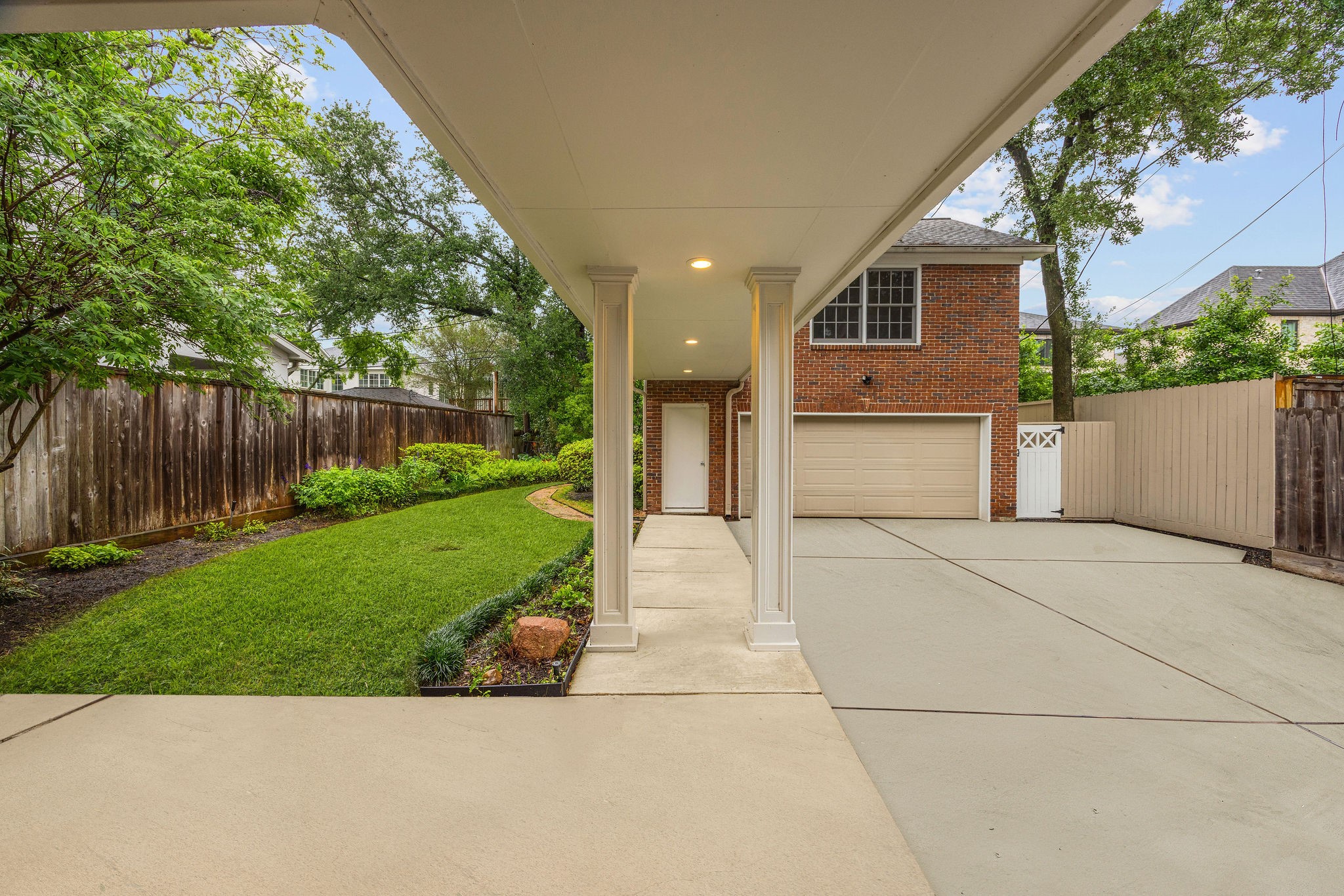 3216 Rice Boulevard West University Place, TX 77005 - Photo 46 of 49