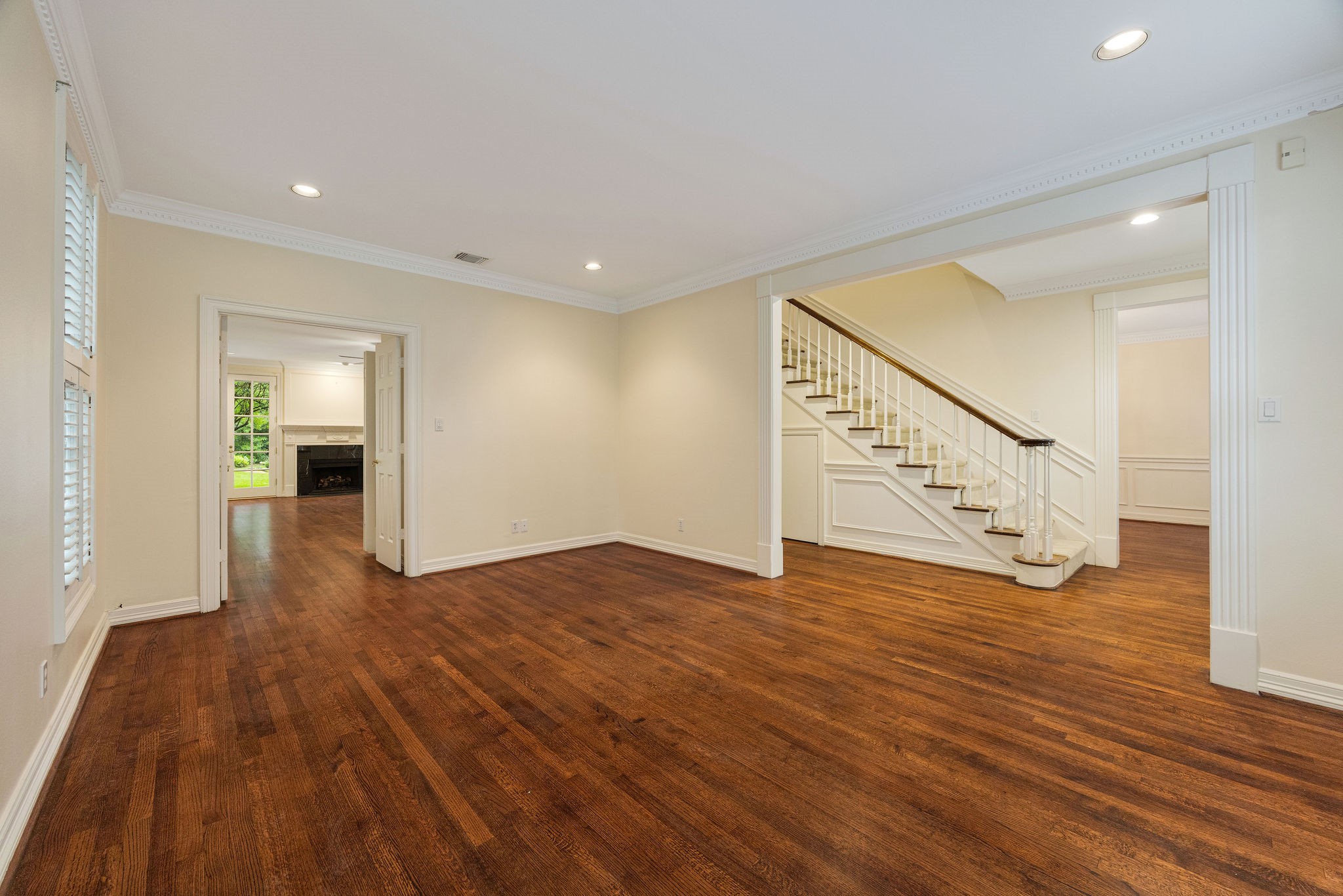 3216 Rice Boulevard West University Place, TX 77005 - Photo 9 of 49