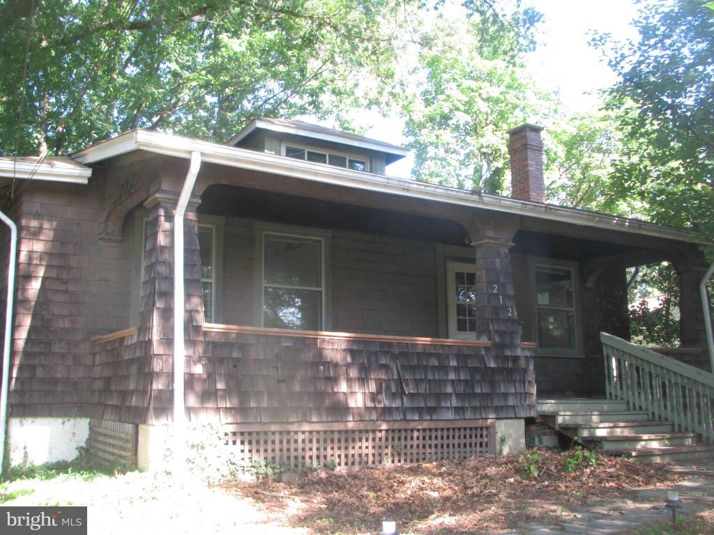 212 South Camp Meade Road Linthicum, MD 21090 - Photo 1 of 15 Exterior (Front)
