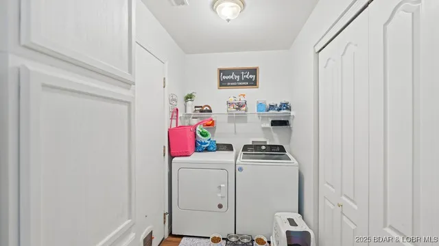 $275,000 | 3 Mary Drive, Kaiser, MO 65047