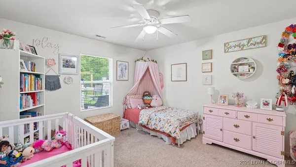 $270,000 | 3 Mary Drive, Kaiser, MO 65047