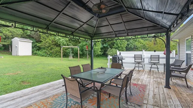 $275,000 | 3 Mary Drive, Kaiser, MO 65047