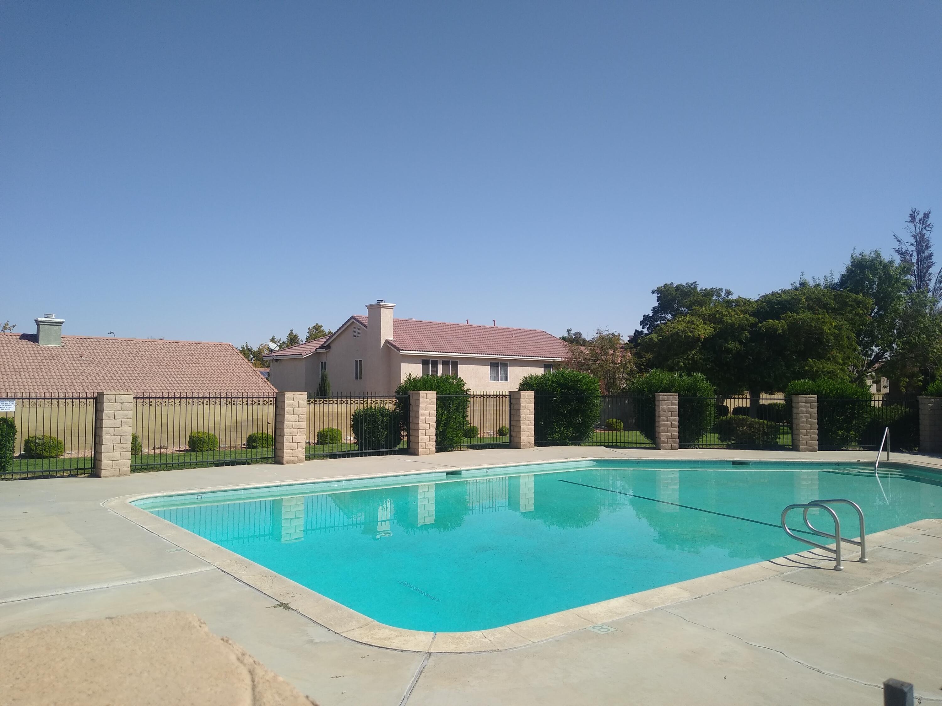 2913 West Ave J4 Lancaster, CA 93536 - Photo 5 of 18 IMG_20210921_104949830