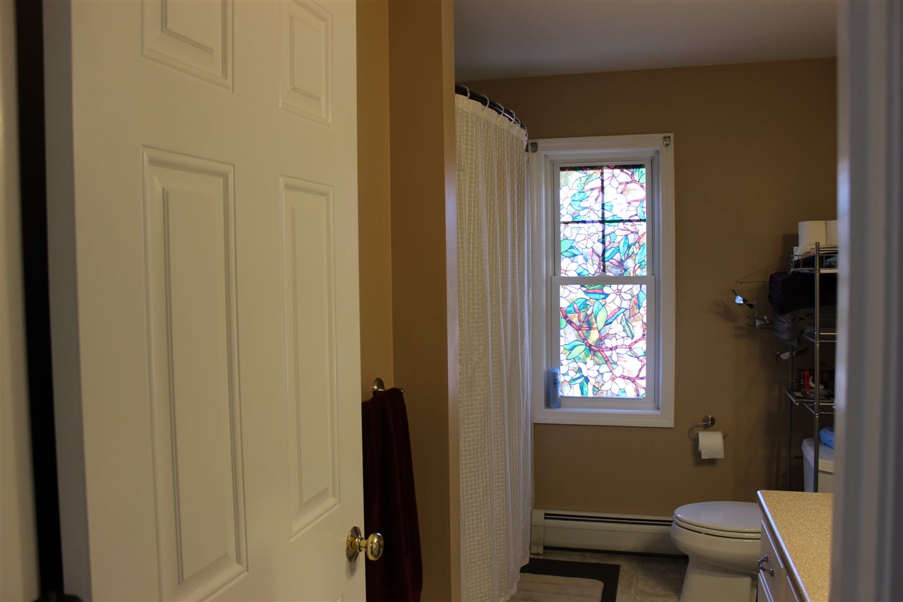2 Stonewall Way, Unit B Exeter, NH 03833 - Photo 14 of 23 Gallery Image 14