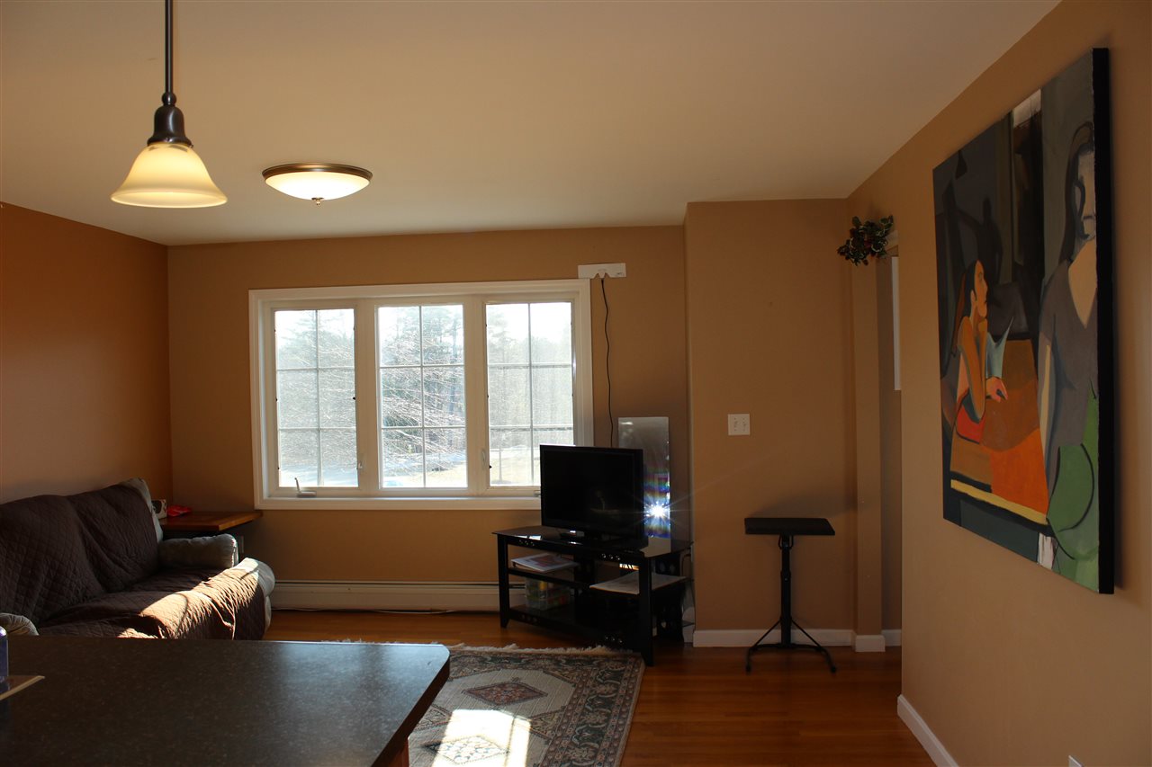 2 Stonewall Way, Unit B Exeter, NH 03833 - Photo 8 of 23 Gallery Image 8