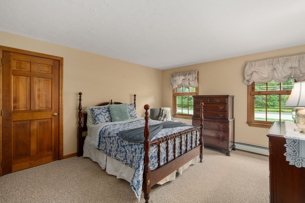 8 Wadsworth Road Shrewsbury, MA 01545 - Photo 24 of 34 Gallery Image 24