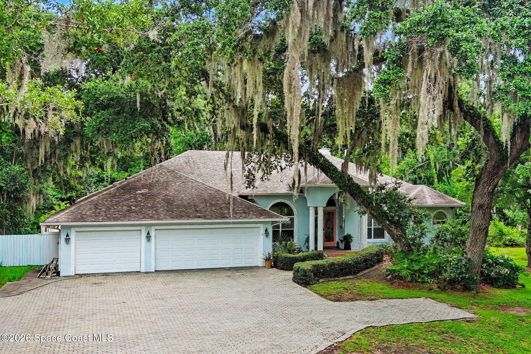2655 Cox Road Cocoa, FL 32926 - Photo 2 of 53 004_file_6072