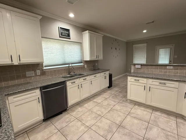 $374,900 | 29607 Legends Green Drive, Spring, TX 77386