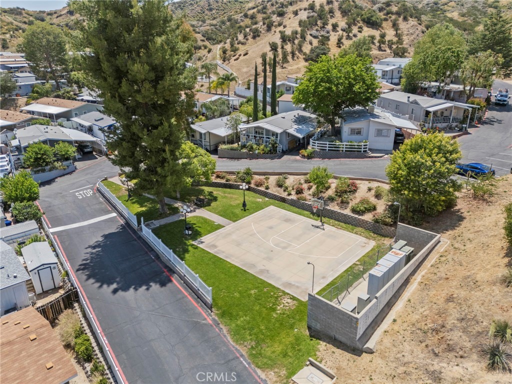 30000 Hasley Canyon Road, Unit 90 Castaic, CA 91384 - Photo 31 of 32