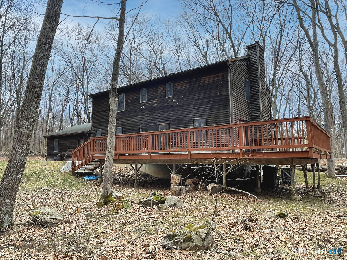 1315 Purchase Brook Road Southbury, CT 06488 - Photo 5 of 7