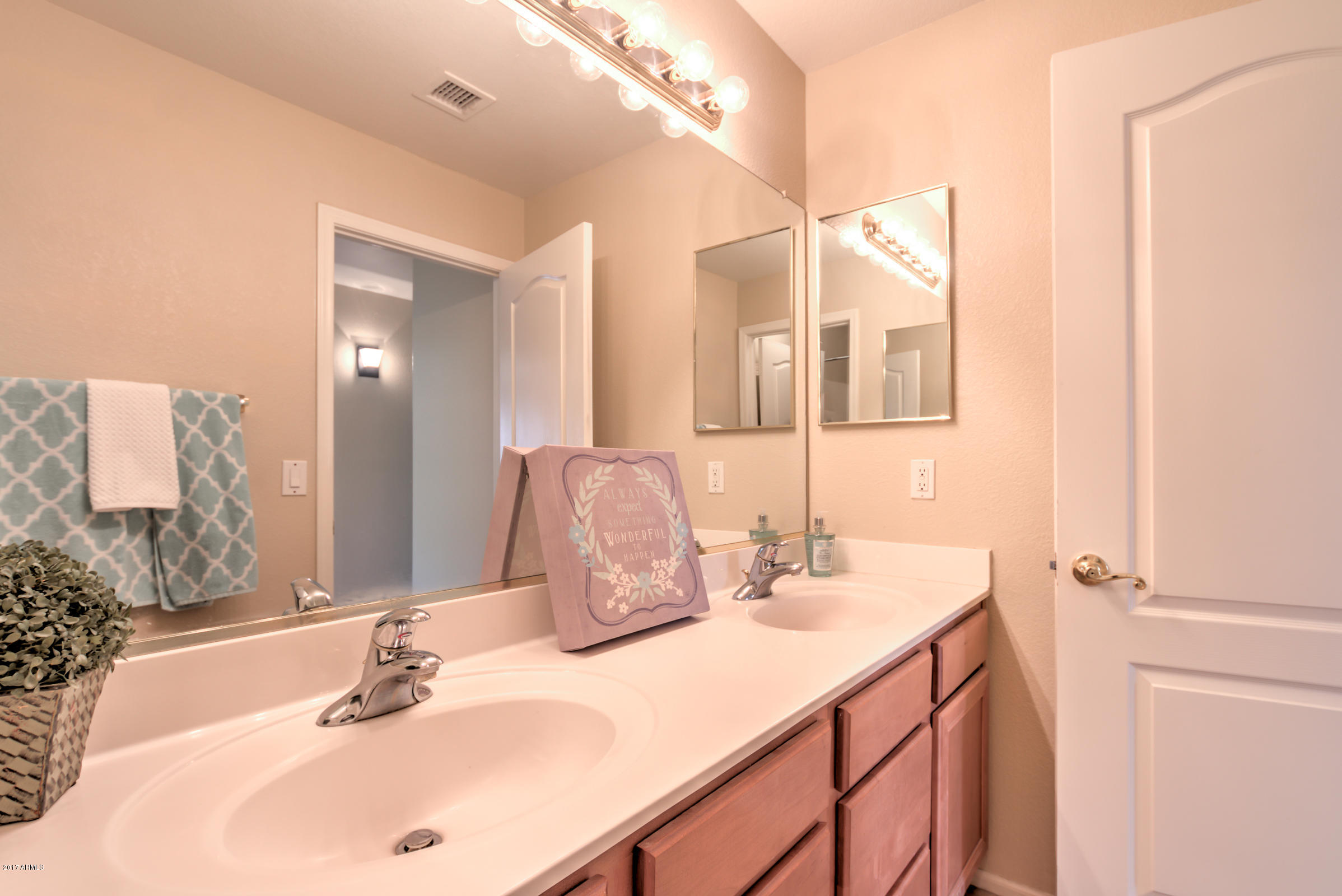 3915 East Simpson Road Gilbert, AZ 85297 - Photo 38 of 55 3915 E Simpson Rd-37