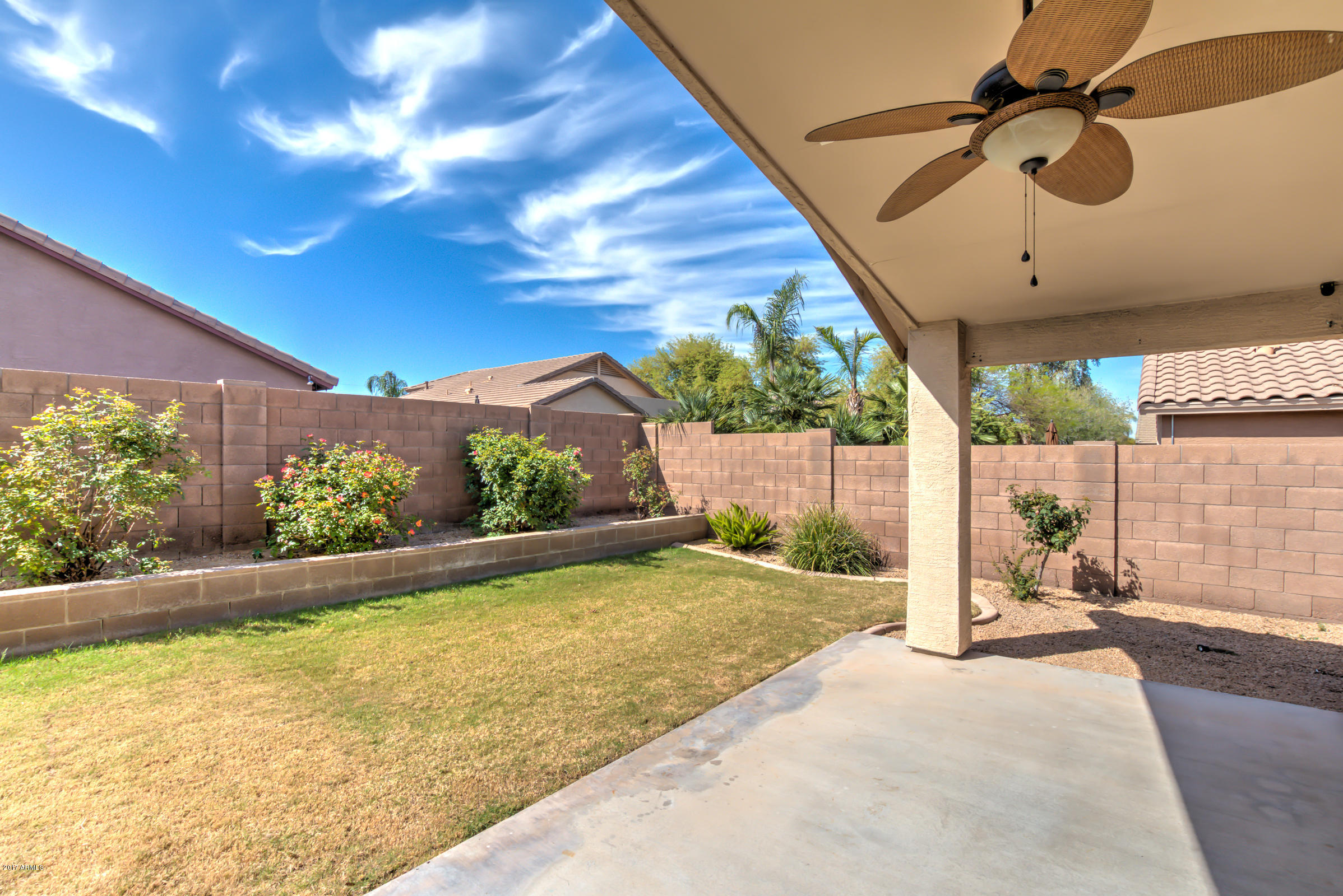 3915 East Simpson Road Gilbert, AZ 85297 - Photo 7 of 55 3915 E Simpson Rd-64