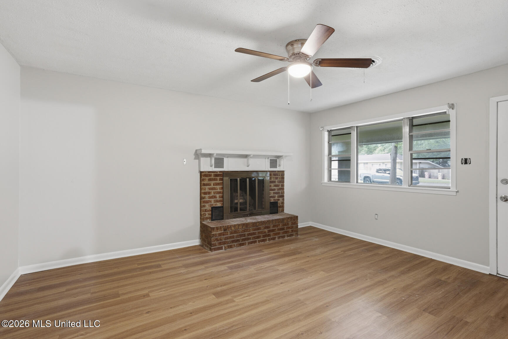 116 Billy Byrd Drive Clinton, MS 39056 - Photo 4 of 15 116 Billy Byrd-4
